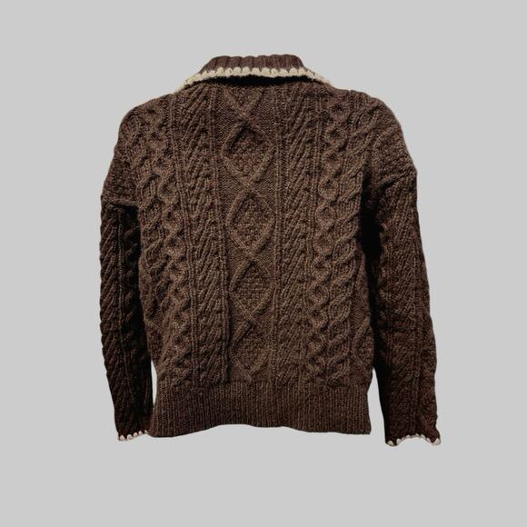 Heartloom Ivana Sweater in Coco
Fuzzy Brown Knit Soft Cozy Pullover Sweater XS - Picture 6 of 8